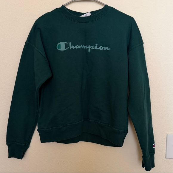 Champion Tops - Champion Logo Crewneck Sweatshirt
